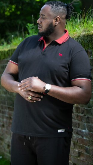 D555 CHESTER Pique Polo With Red Collar With Tipping Detail And Chest Embroidery Black - Polo-shirts für herren - Polo-Shirts für Herren in großen Größen