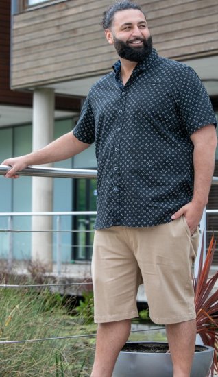 D555 Matlock Short Sleeve AOP Shirt With Hidden Button Down Black - Herrenhemden - Herrenhemden in großen Größen