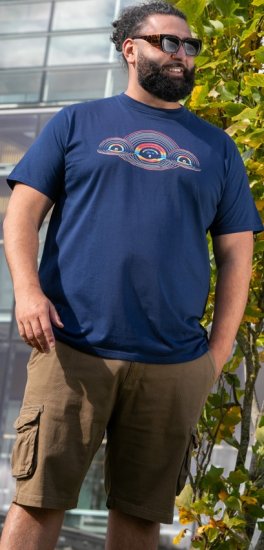 D555 Cheltenham Record With Reflection Printed T-shirt French Navy - Herren-T-shirts - Herren-T-Shirts in großen Größen