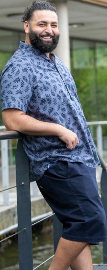 D555 Kettering Hawaiian Leaf AOP Short Sleeve Button Down Collar Shirt Denim - Herrenhemden - Herrenhemden in großen Größen