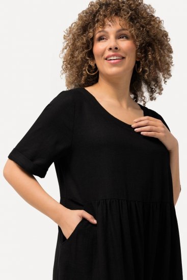 Ulla Popken 829837 Kurzärmliges Kleid aus Leinenmix Schwarz - Sommerkleider - Sommerkleider in großen Größen