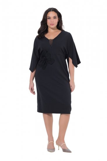 Ulla Popken 847909 Geblümtes Midikleid Schwarz - Midikleider - Midikleider für Damen in großen Größen