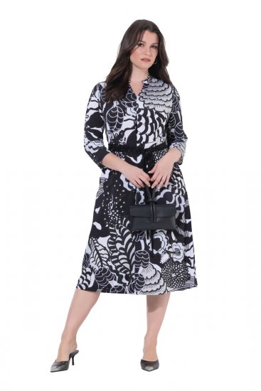 Ulla Popken 847972 Geblümtes Strickkleid Weiß - Strickkleider - 