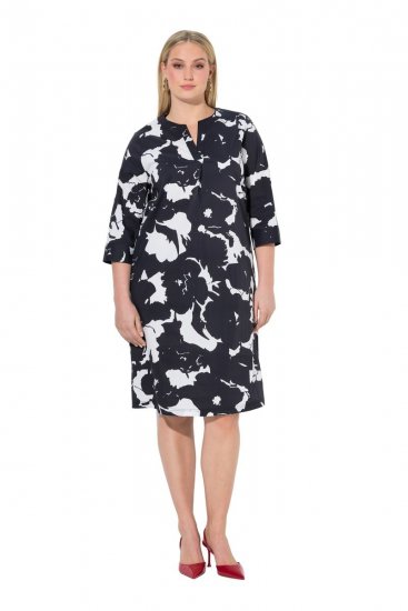 Ulla Popken 848061 Geblümtes Midikleid mit 3/4-Ärmeln Schwarz - Midikleider - Midikleider für Damen in großen Größen