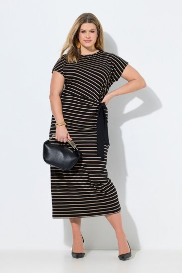 Ulla Popken 848921 Gestreiftes Jerseykleid mit Bindegürtel Schwarz - Maxikleider - Maxikleider in großen Größen
