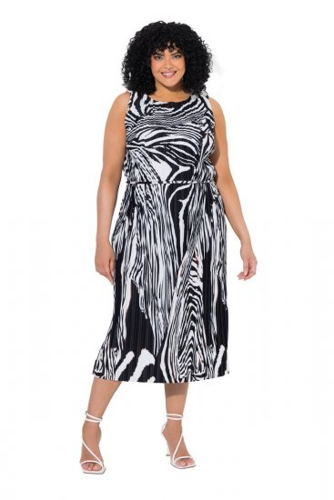Ulla Popken 848948 Kleid mit Animal-Print Schwarz - Sommerkleider - Sommerkleider in großen Größen