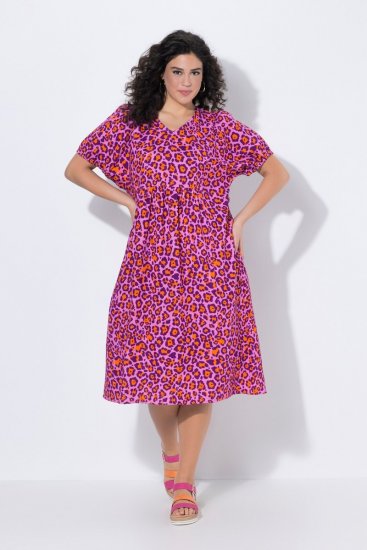 Ulla Popken 850346 Gemustertes Kleid mit V-Ausschnitt Rosa - Midikleider - Midikleider für Damen in großen Größen