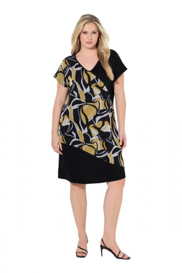 Ulla Popken 850406 Gemustertes Chiffonkleid Schwarz - Kleider - Kleider für alle Größen