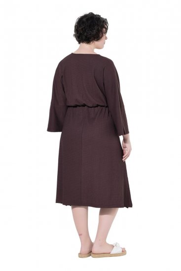 Ulla Popken 852307 Langärmliges Wickelkleid Mahagonibraun - Midikleider - Midikleider für Damen in großen Größen