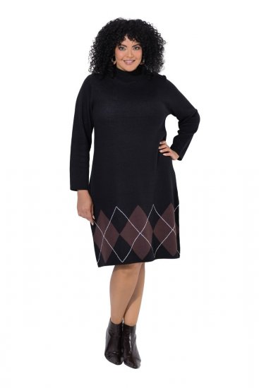 Ulla Popken 852597 Gemustertes Strickkleid mit Rollkragen Schwarz - Strickkleider - 