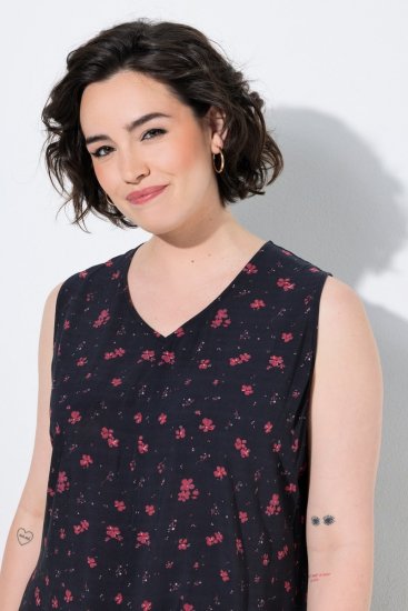 Ulla Popken 852824 Geblümtes Kleid Schwarz - Sommerkleider - Sommerkleider in großen Größen