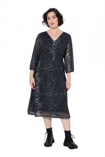 Ulla Popken 853620 Midikleid mit Animal-Print und 3/4-Ärmeln Schwarz - Midikleider - Midikleider für Damen in großen Größen