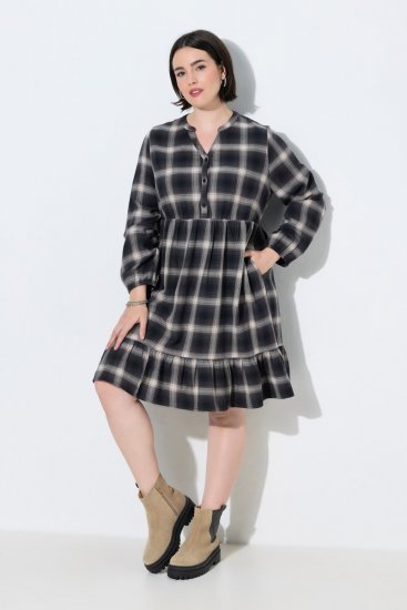 Ulla Popken 853728 Kariertes Kleid mit Volants Schwarz - Kleider - Kleider für alle Größen