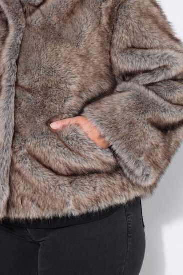 Ulla Popken 854617 Kunstfelljacke Beige - Jacken - Damenjacken in großen Größen