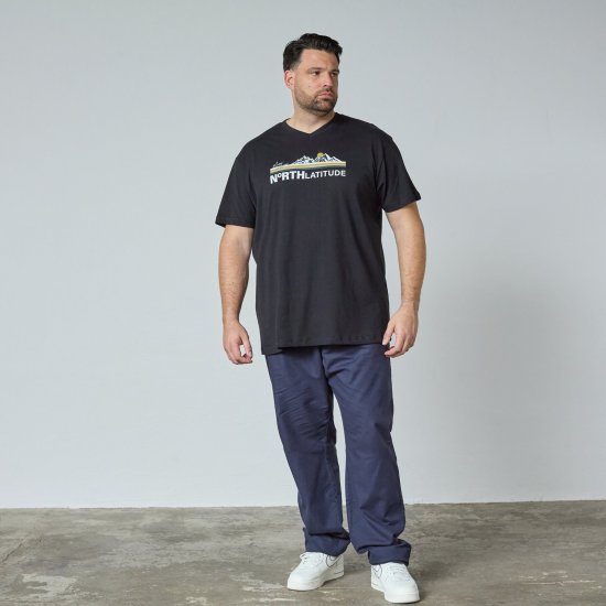 North Latitude Mountain T-Shirt V-Neck Schwarz - TALL T-shirts - T-Shirts Überlänge Herren