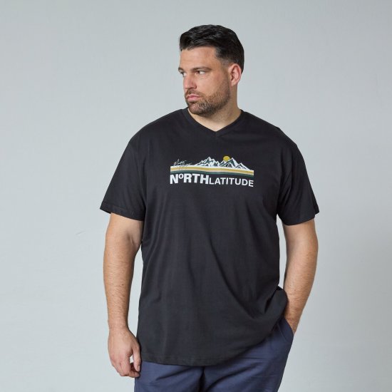 North Latitude Mountain T-Shirt V-Neck Schwarz - Herren-T-shirts - Herren-T-Shirts in großen Größen