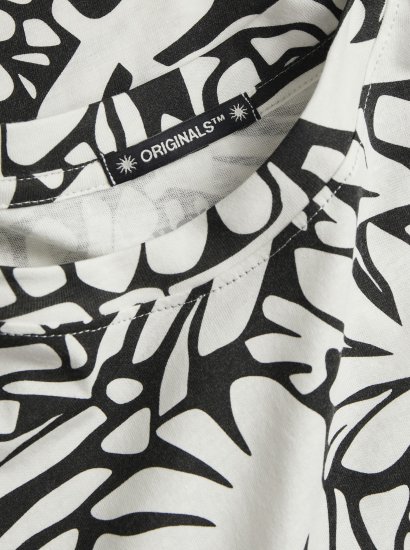 Jack & Jones JORMARBELLA T-Shirt Cloud Dancer/Black - Herren-T-shirts - Herren-T-Shirts in großen Größen