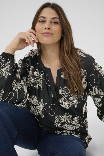 Kaffe Curve Kimmie Blouse Black Chalk Embroidery - Blusen - 