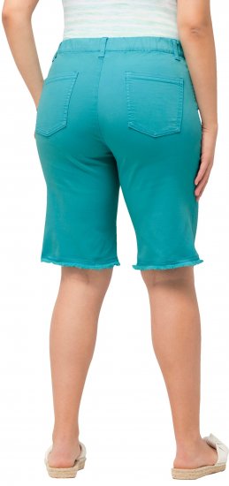 Ulla Popken Frayed Hemline Elastic Waistband Bermuda Shorts Bright Turquoise - Jeans & Hosen in Großen Größen – Plus Size Damenmode - 