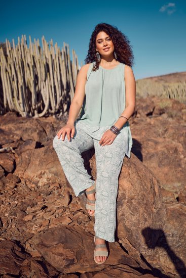 Ulla Popken Mosaic Print Elastic Waist Pants White - Jeans & Hosen in Großen Größen – Plus Size Damenmode - Jeans & Hosen, EU 42–70