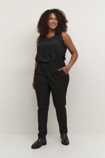 Kaffe Curve Jia Hose Tiefschwarz - Jeans & Hosen in Großen Größen – Plus Size Damenmode - 