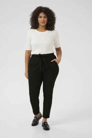 Kaffe Curve Jia Hose mit Gürtel Tiefschwarz - Jeans & Hosen in Großen Größen – Plus Size Damenmode - 