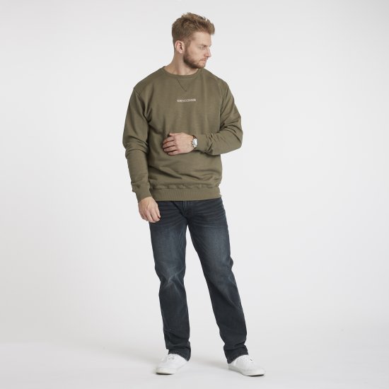 North Latitude Denim Logo Sweatshirt Dusty Olive Green TALL - TALL sweatshirts - TALL Sweatshirts für große Männer