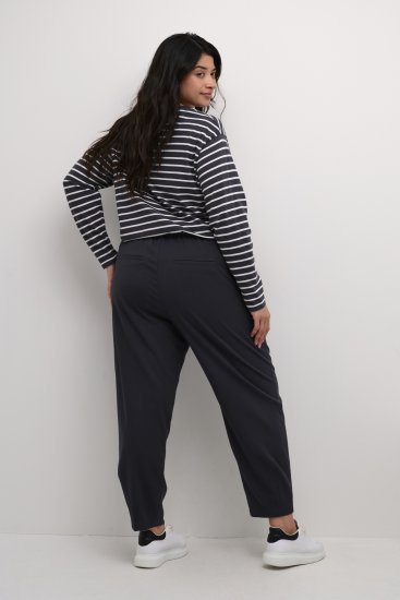 Kaffe Curve Merla Hose Schwarz Oyster - Jeans & Hosen in Großen Größen – Plus Size Damenmode - 