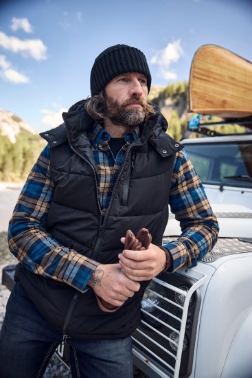 JP1880 Quilted Gilet DownTouch Padding Black - Herren jacken - Herren Jacken in großen Größen