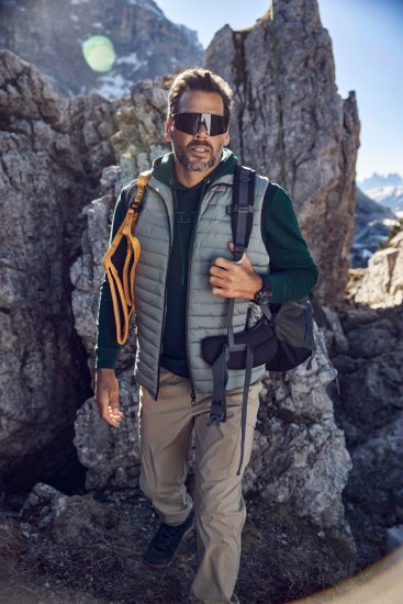 JAY-PI Lightly Quilted Vest with Stomach Fit Grey - Herren jacken - Herren Jacken in großen Größen